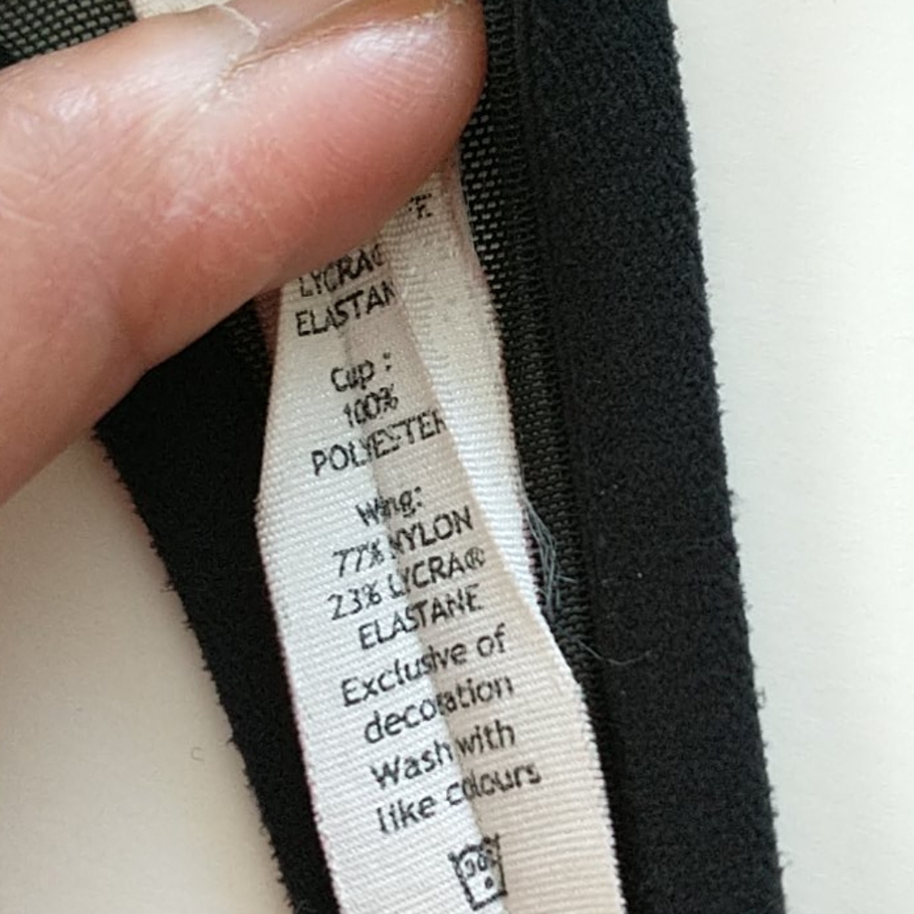 Lululemon Mesh Racer Back Sports Bra Size 6 or S - Picture 7 of 10
